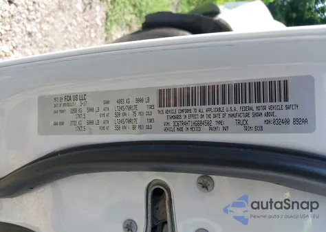 2017 Ram 2500 Tradesman 4X2 8' Box из США, поврежденный, VIN 3C6TR4HT1HG684502